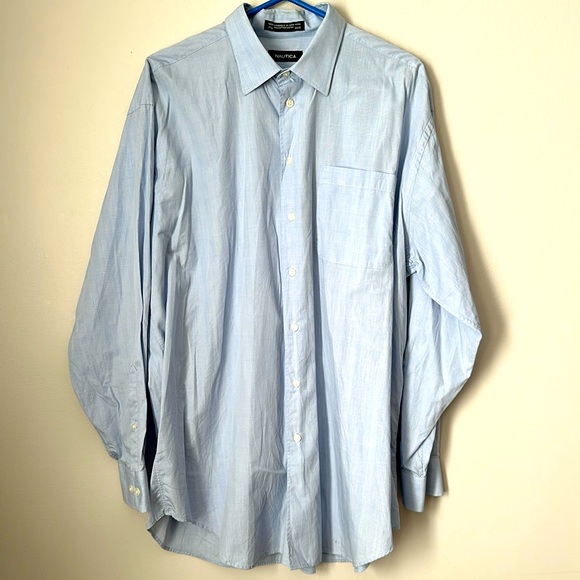 💚10 Nautica blue plaid button-down shirt size 17 1/2 34/35 - Picture 1 of 7